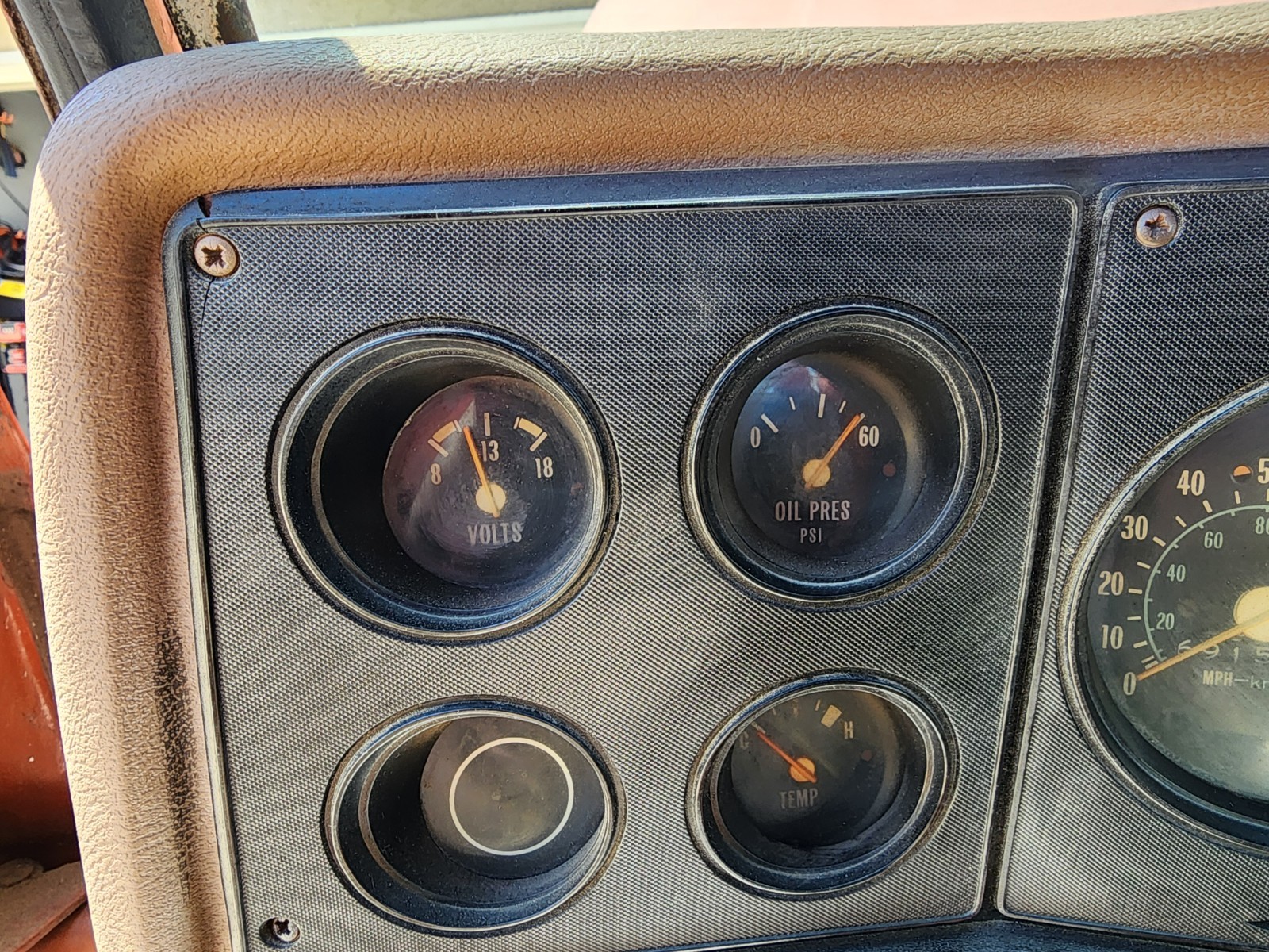 Chevrolet-C20-Pickup-1978-Standard-Cab-Pickup-29