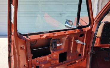 Chevrolet-C20-Pickup-1978-Standard-Cab-Pickup-5