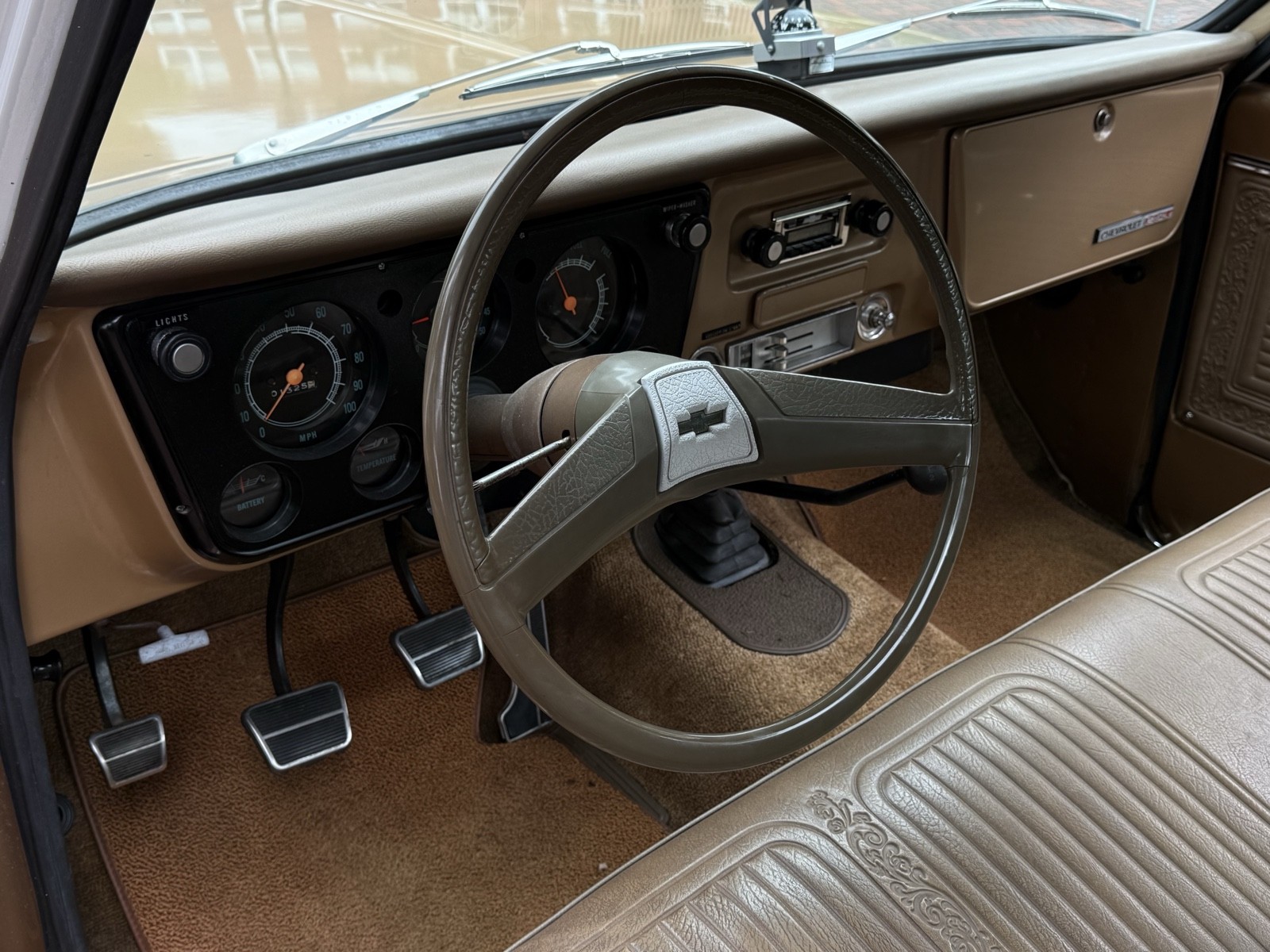 Chevrolet-C20K20-1969-30