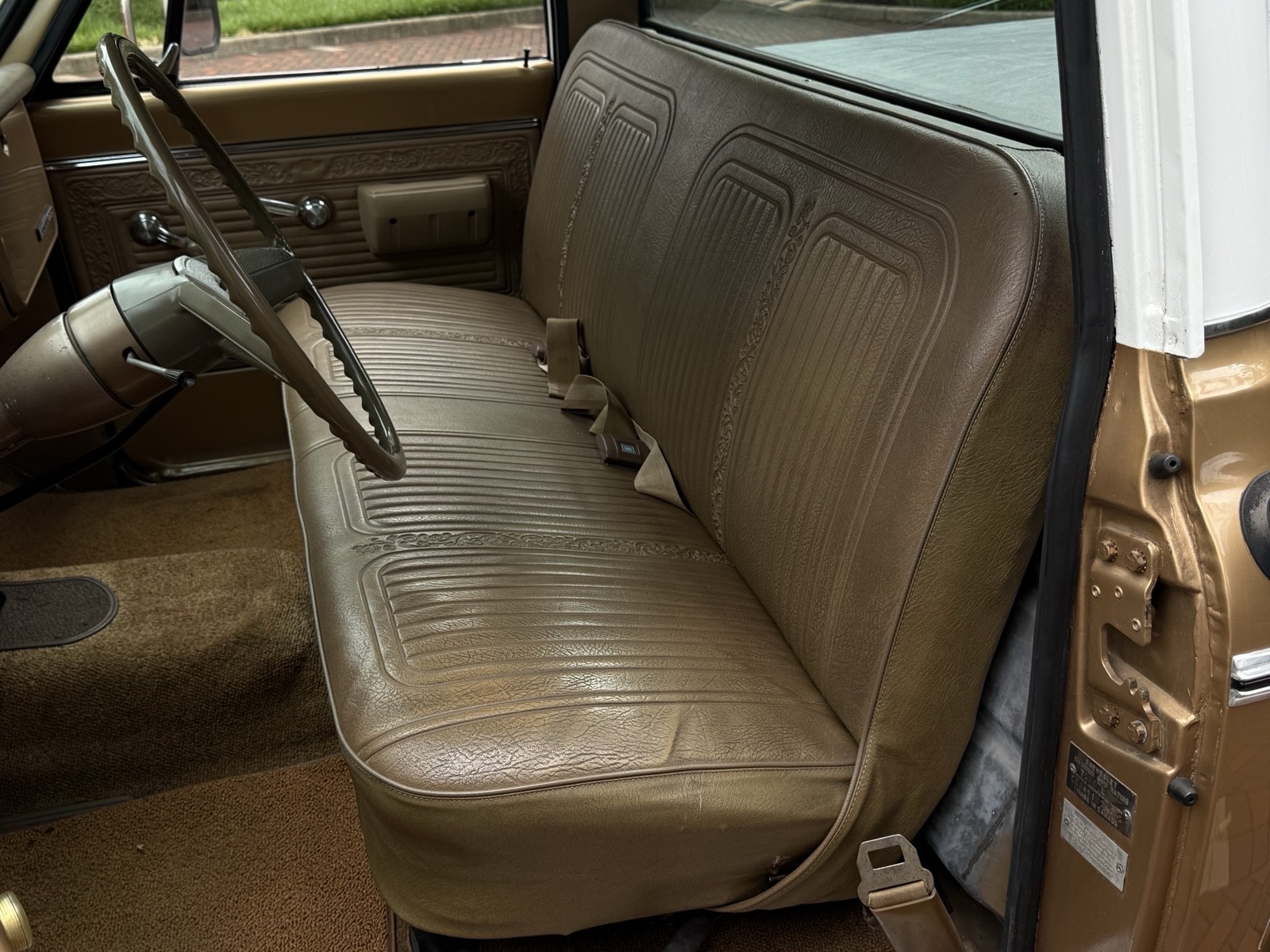 Chevrolet-C20K20-1969-32