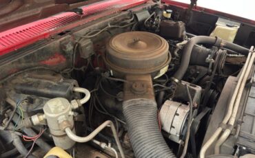 Chevrolet-C30-1986-Apple-Red-Charcoal-21