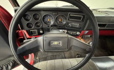 Chevrolet-C30-1986-Apple-Red-Charcoal-31