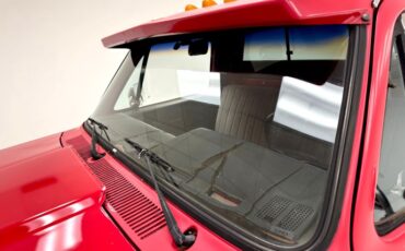 Chevrolet-C30-1986-Apple-Red-Charcoal-41