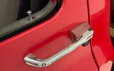 Chevrolet-C30-1986-Apple-Red-Charcoal-44