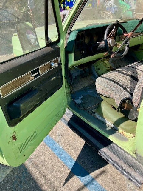 Chevrolet-CK-Pickup-1500-1975-Standard-Cab-Pickup-12