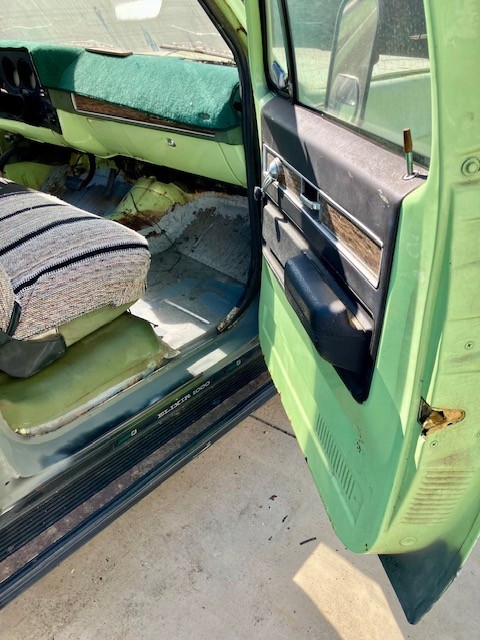 Chevrolet-CK-Pickup-1500-1975-Standard-Cab-Pickup-14