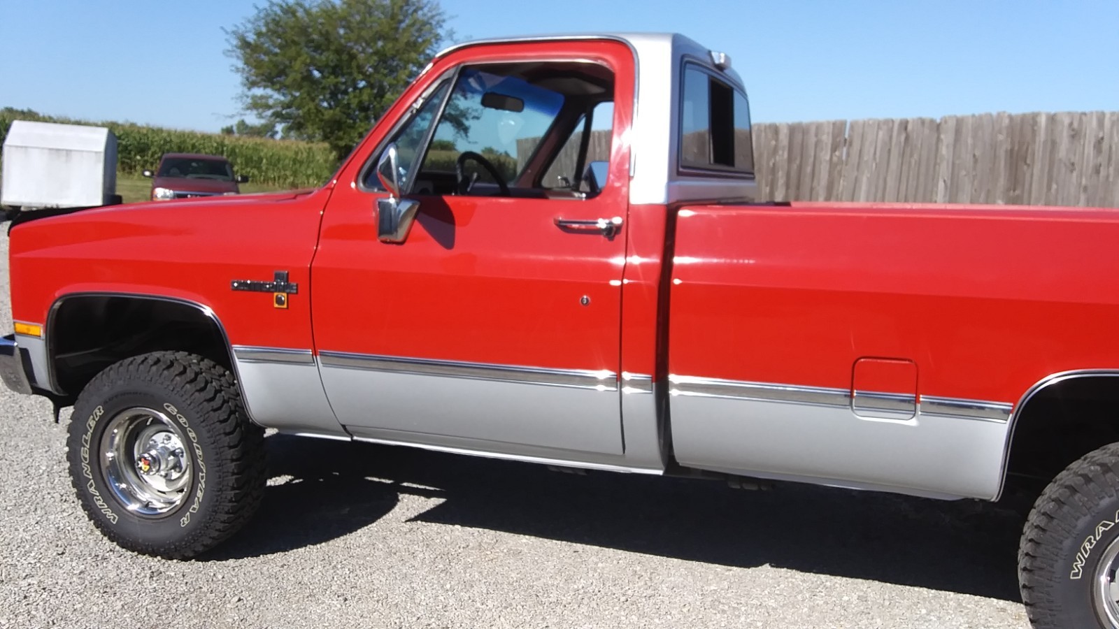 Chevrolet-CK-Pickup-1500-1984-16