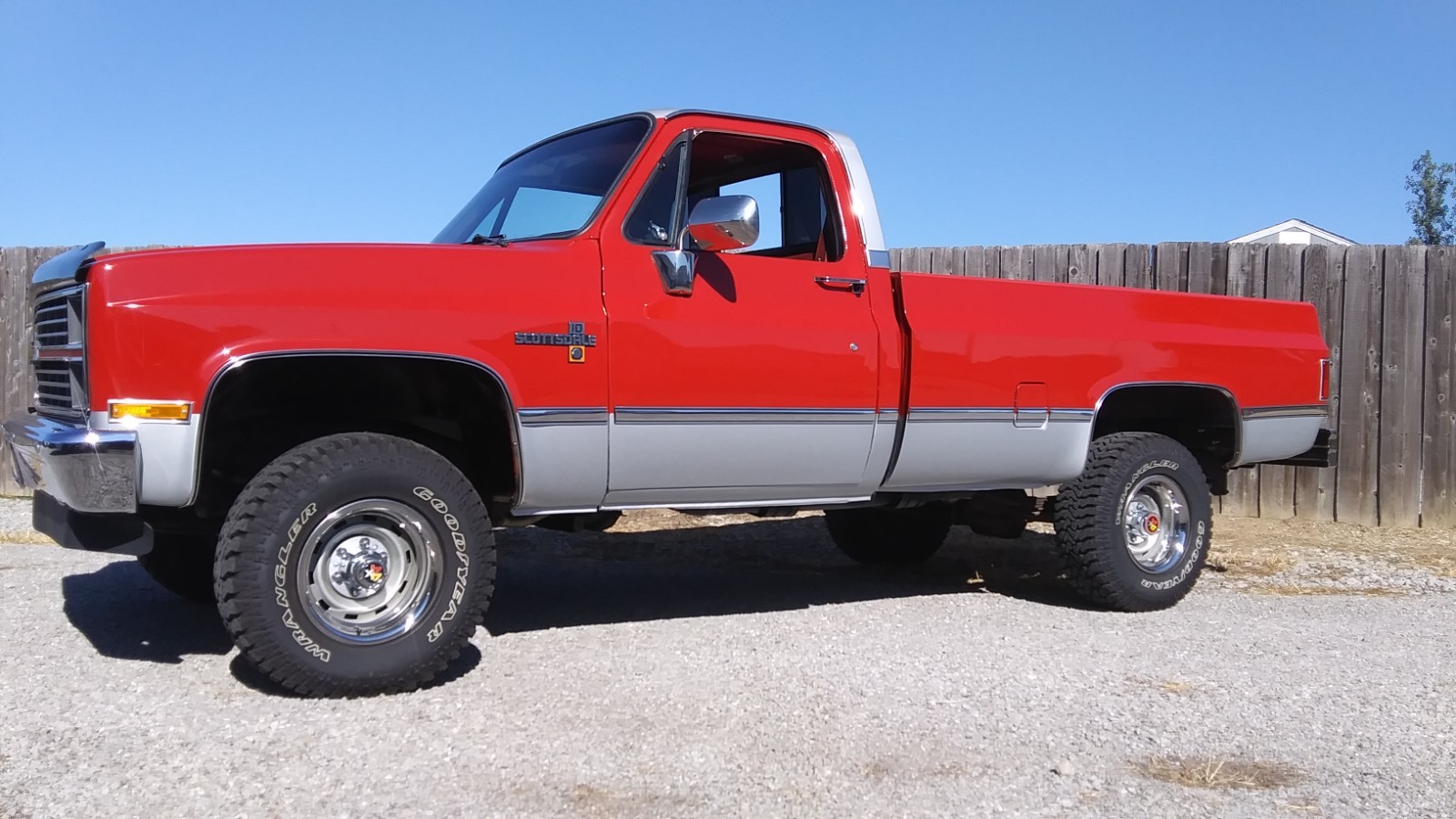 Chevrolet-CK-Pickup-1500-1984-18
