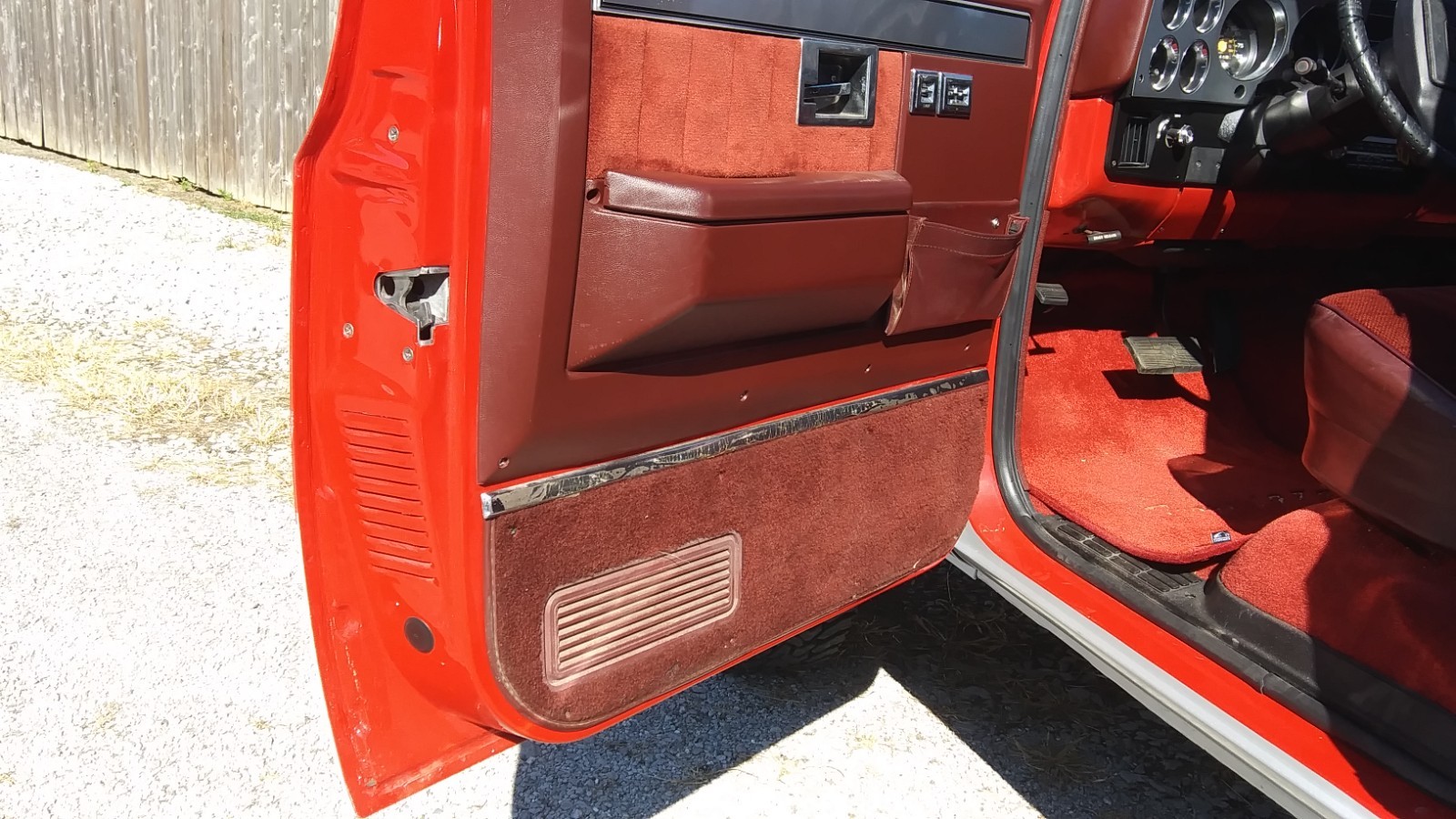 Chevrolet-CK-Pickup-1500-1984-28