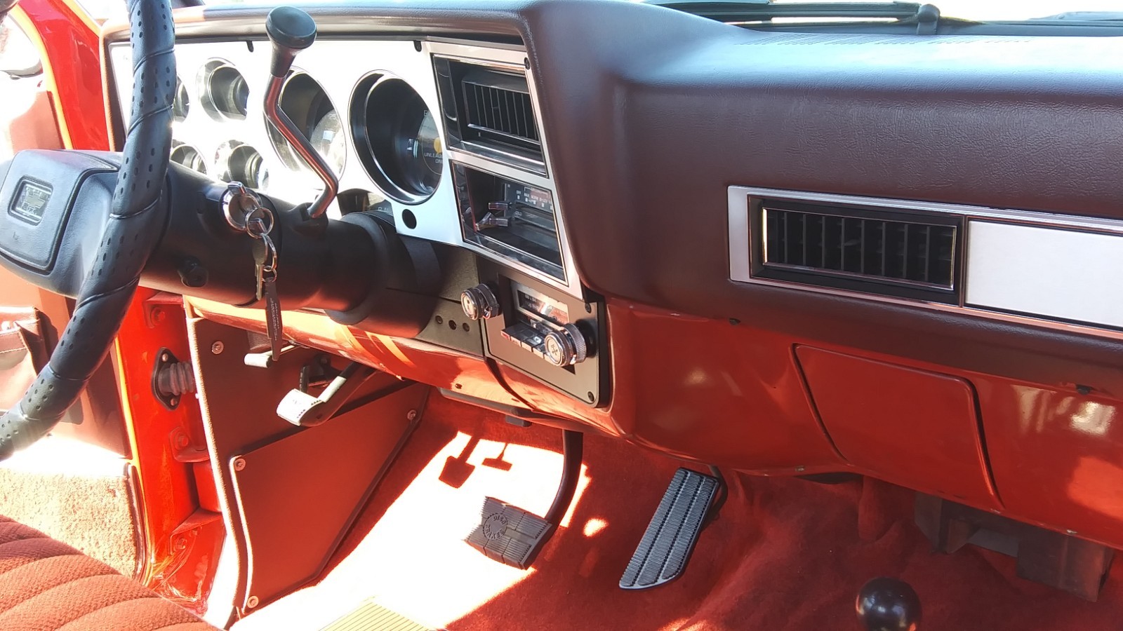 Chevrolet-CK-Pickup-1500-1984-36