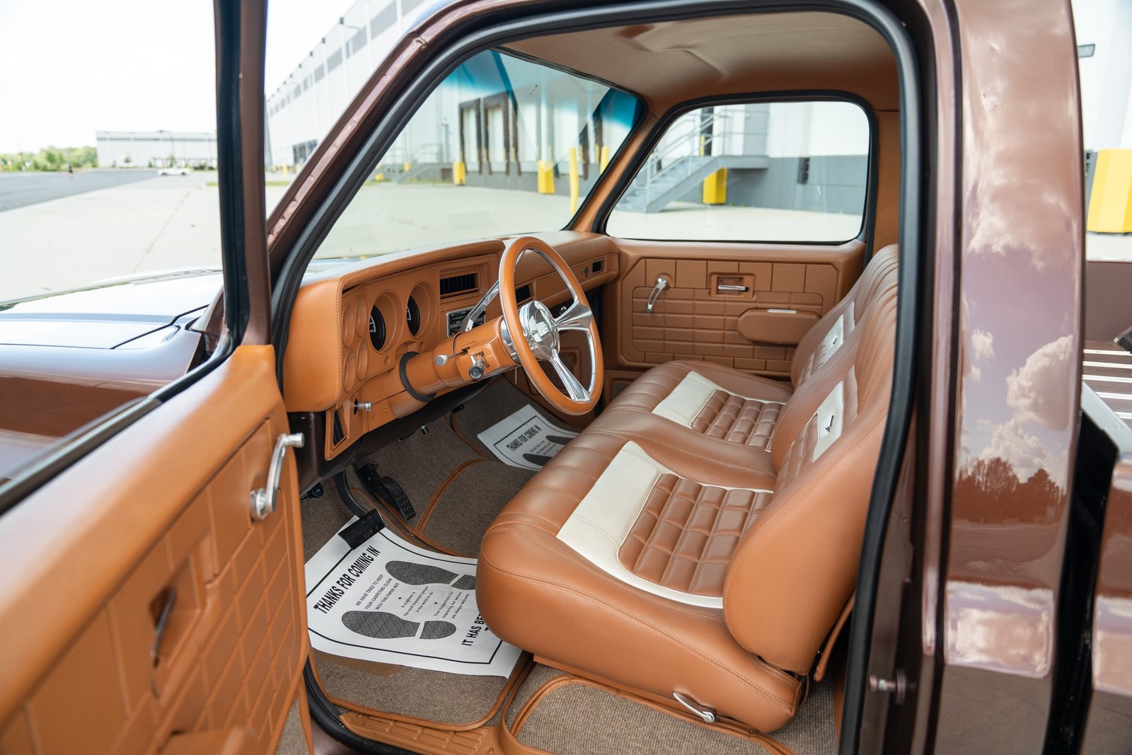 Chevrolet-CK-Pickup-1500-1985-Pickup-Truck-14