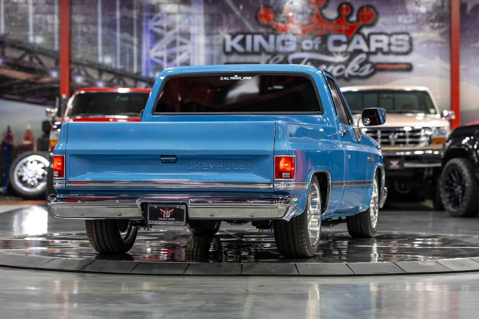 Chevrolet-CK-Pickup-1500-1985-Pickup-Truck-21