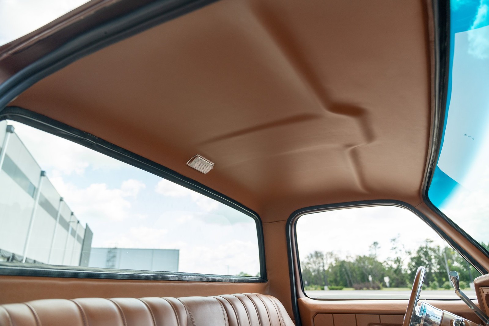 Chevrolet-CK-Pickup-1500-1985-Pickup-Truck-27