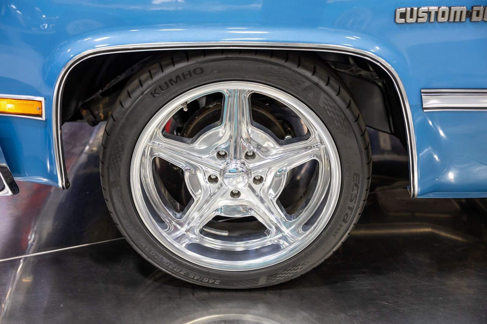 Chevrolet-CK-Pickup-1500-1985-Pickup-Truck-29