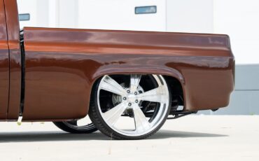 Chevrolet-CK-Pickup-1500-1985-Pickup-Truck-3