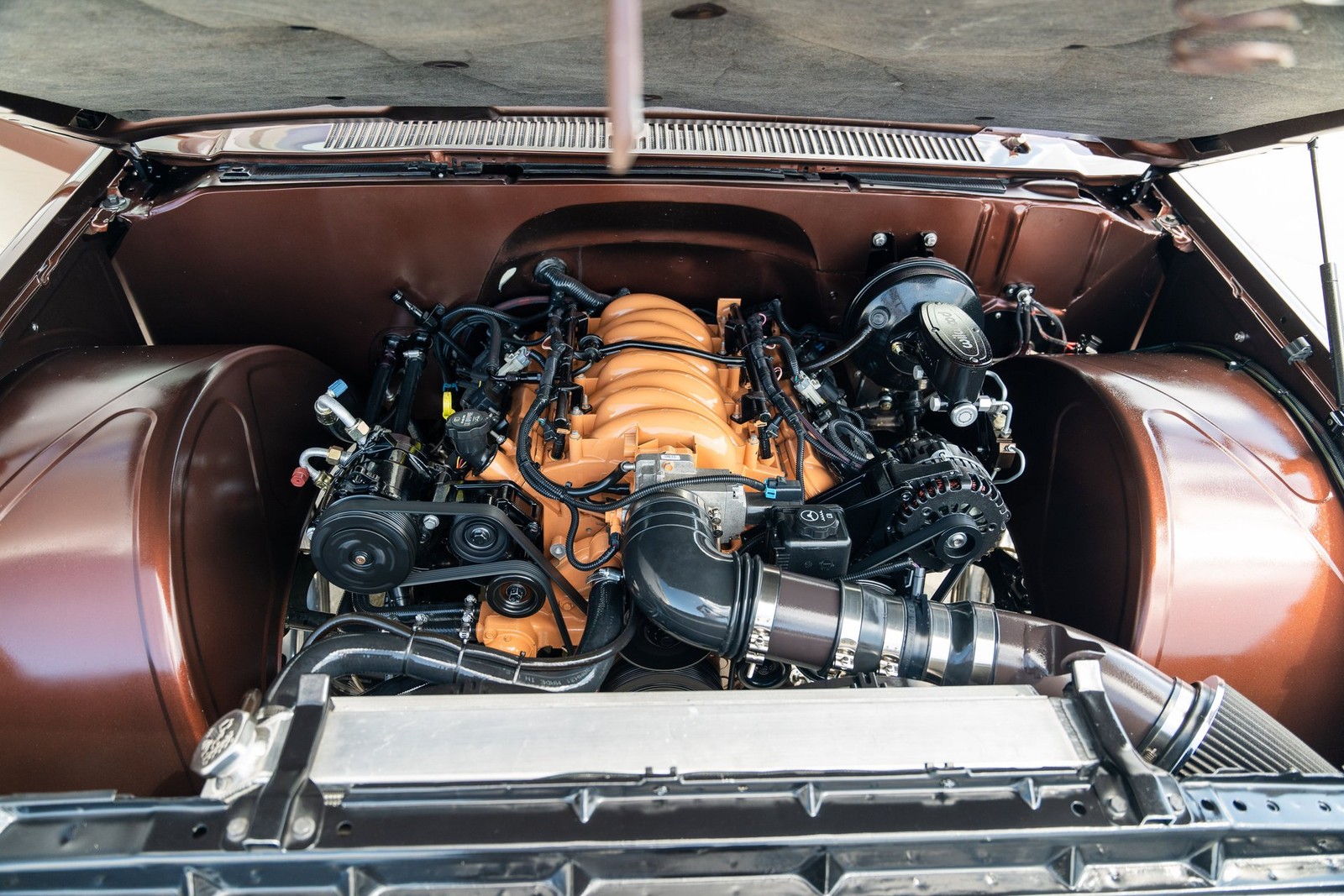 Chevrolet-CK-Pickup-1500-1985-Pickup-Truck-32