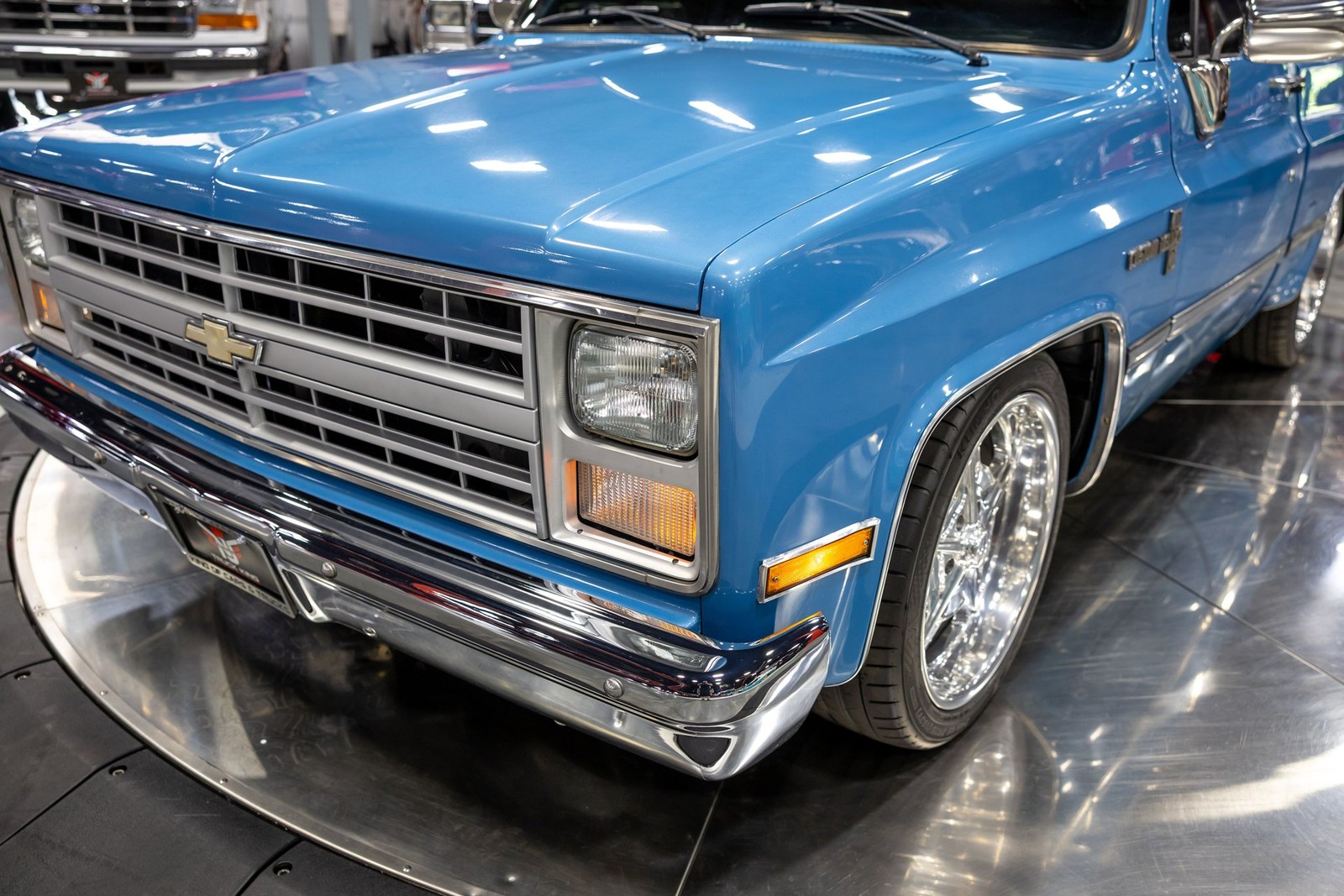 Chevrolet-CK-Pickup-1500-1985-Pickup-Truck-32