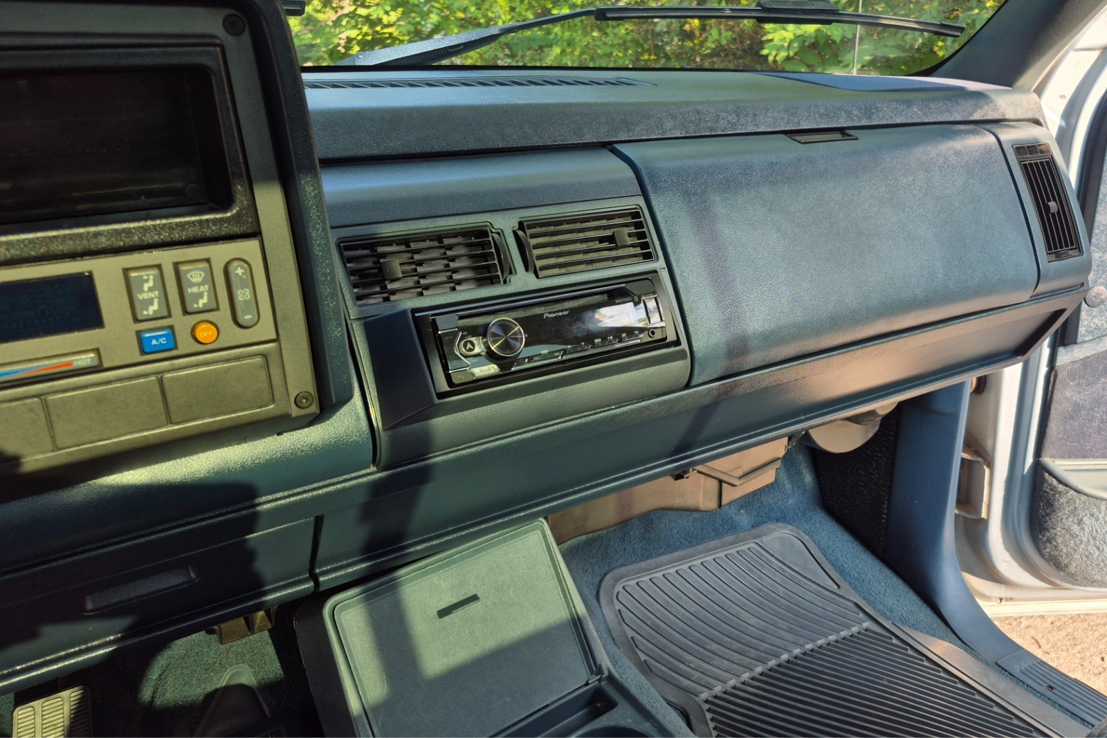Chevrolet-CK-Pickup-1500-1990-17