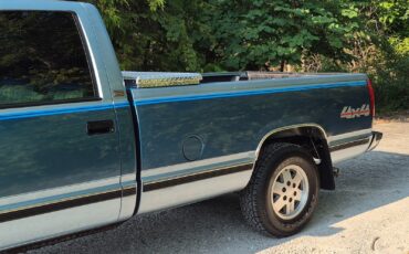 Chevrolet-CK-Pickup-1500-1990-2