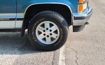Chevrolet-CK-Pickup-1500-1990-5