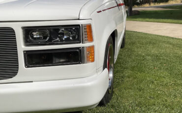 Chevrolet-CK-Pickup-1500-1990-Pickup-Truck-11