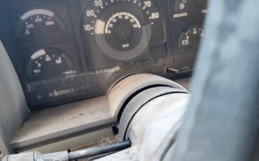 Chevrolet-CK-Pickup-1500-1990-Standard-Cab-Pickup-12