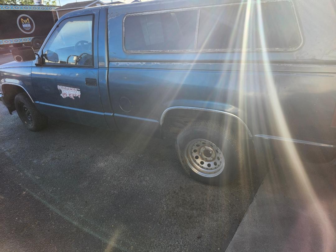 Chevrolet-CK-Pickup-1500-1990-Standard-Cab-Pickup-14