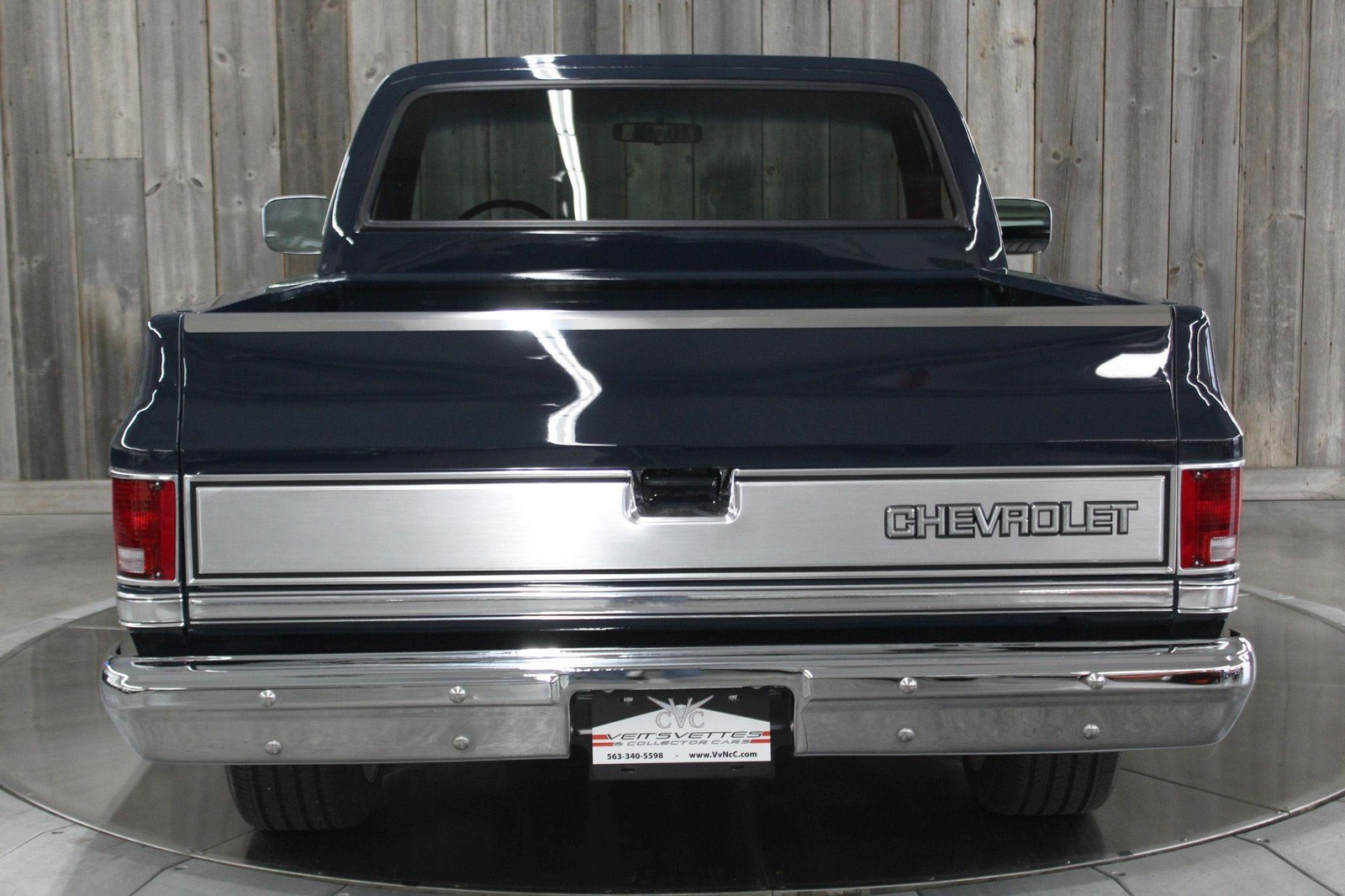 Chevrolet-CK-Pickup-1986-Beautiful-RestoMod-8