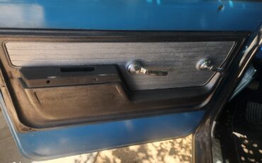 Chevrolet-CK-Pickup-2500-1972-Crew-Cab-Pickup-4