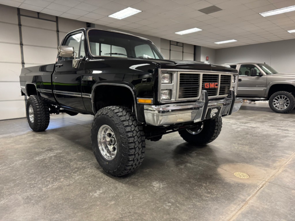 Chevrolet-CK-Pickup-2500-1987-Standard-Cab-Pickup-3