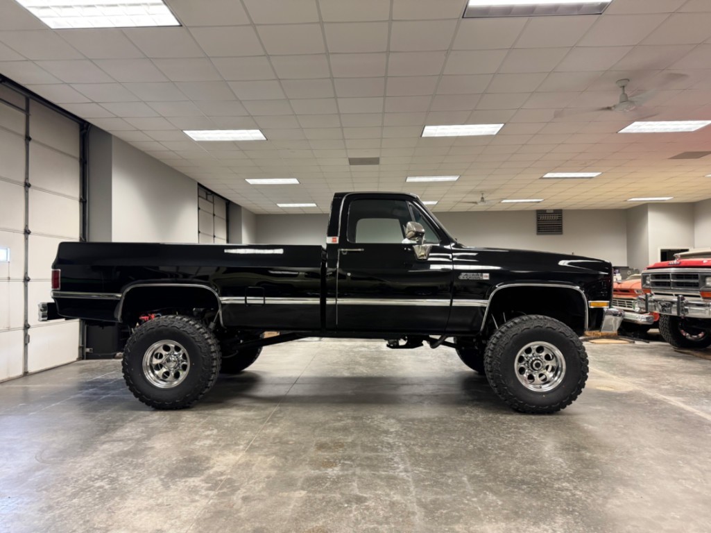 Chevrolet-CK-Pickup-2500-1987-Standard-Cab-Pickup-4