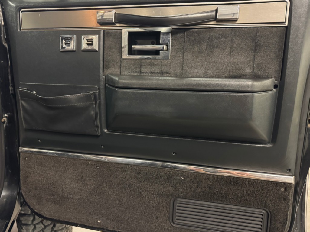 Chevrolet-CK-Pickup-2500-1987-Standard-Cab-Pickup-9