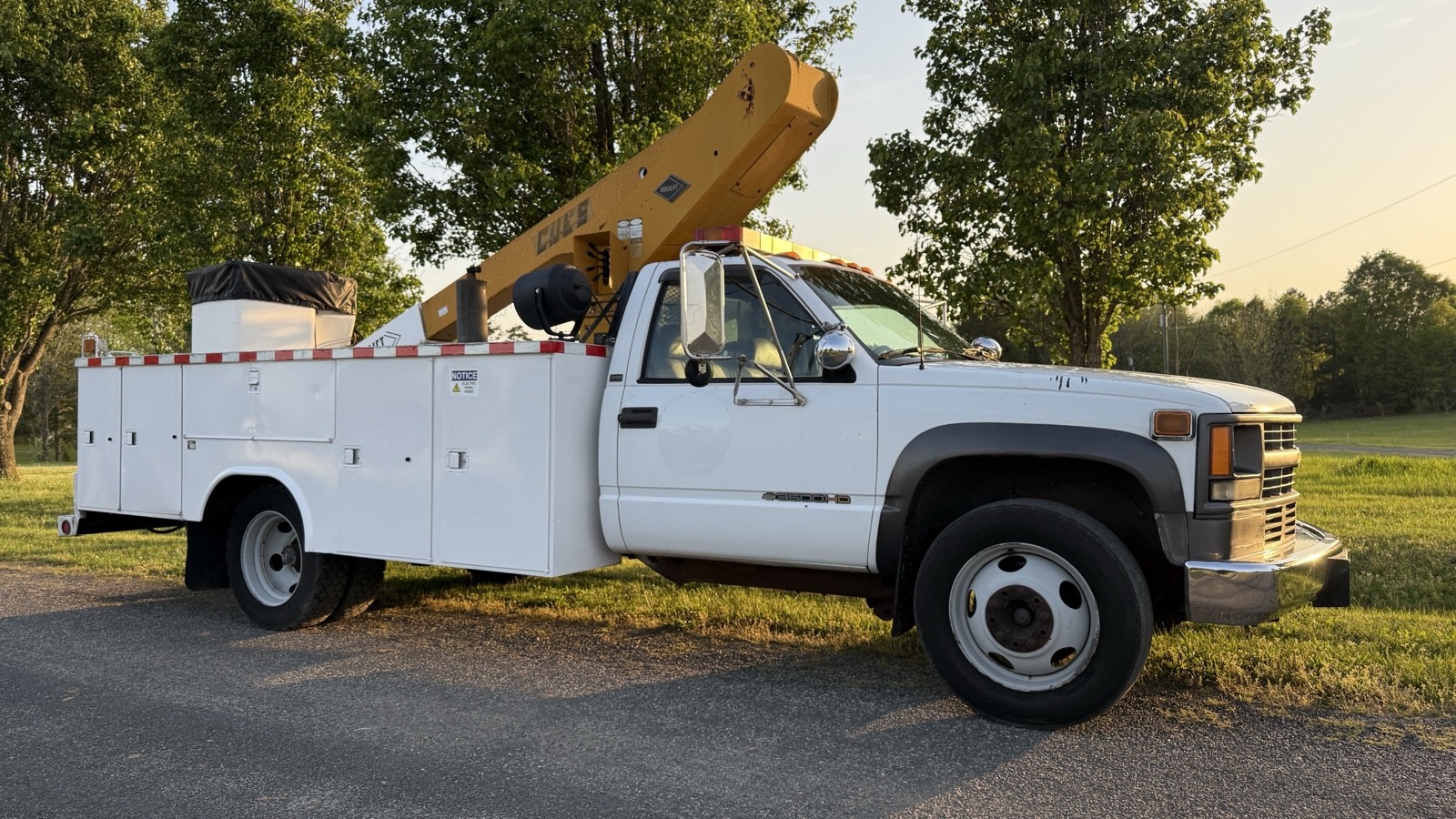 Chevrolet-CK-Pickup-3500-1994-2