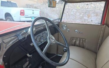 Chevrolet-Cabriolet-1932-Red-16