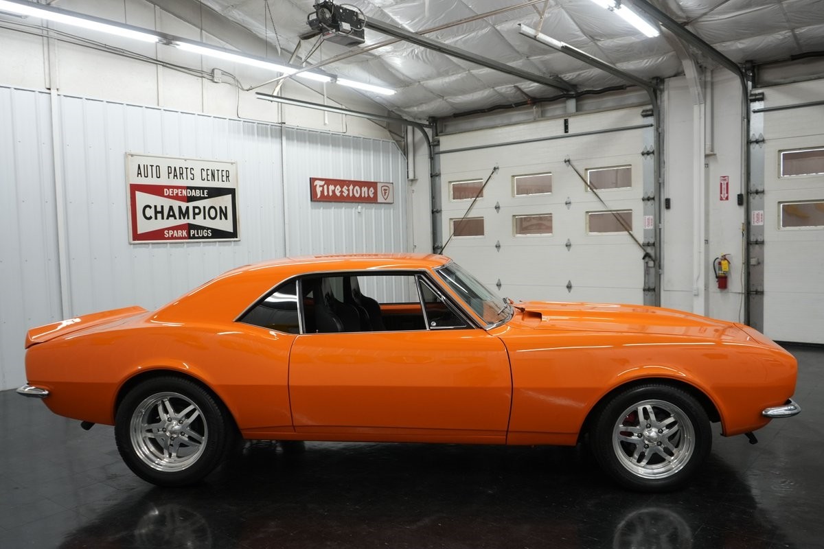 Chevrolet-Camaro-1967-17