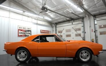 Chevrolet-Camaro-1967-18