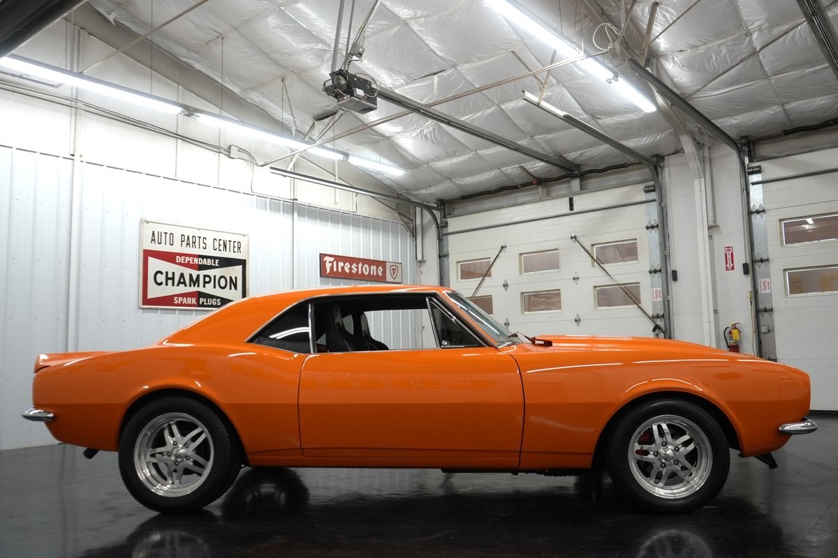 Chevrolet-Camaro-1967-18