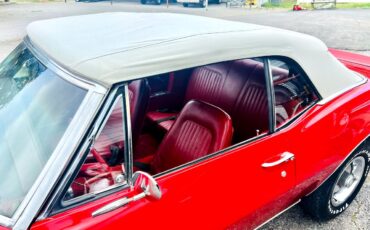 Chevrolet-Camaro-1967-American-Muscle-Car-31