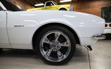 Chevrolet-Camaro-1967-Arctic-White-Black-16