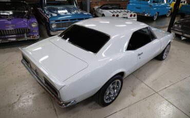 Chevrolet-Camaro-1967-Arctic-White-Black-33