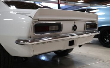 Chevrolet-Camaro-1967-Arctic-White-Black-38
