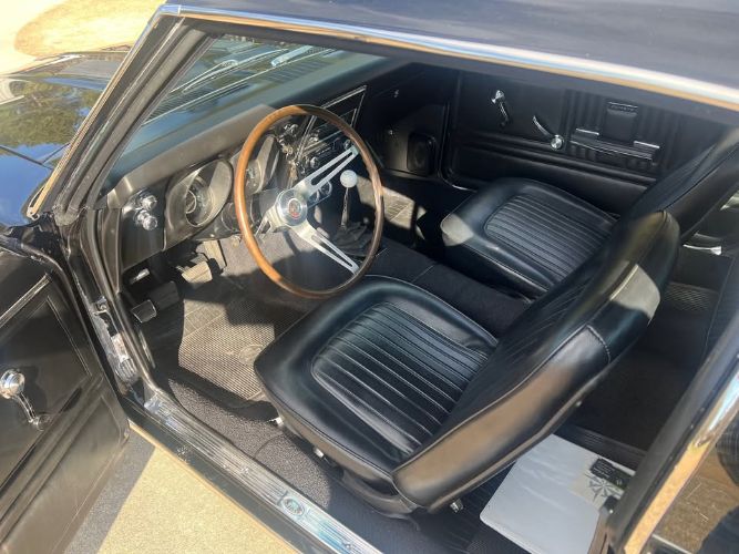 Chevrolet-Camaro-1967-Black-Black-12