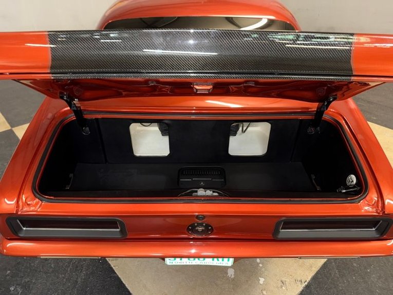 Chevrolet-Camaro-1967-Burnt-Orange-Black-29
