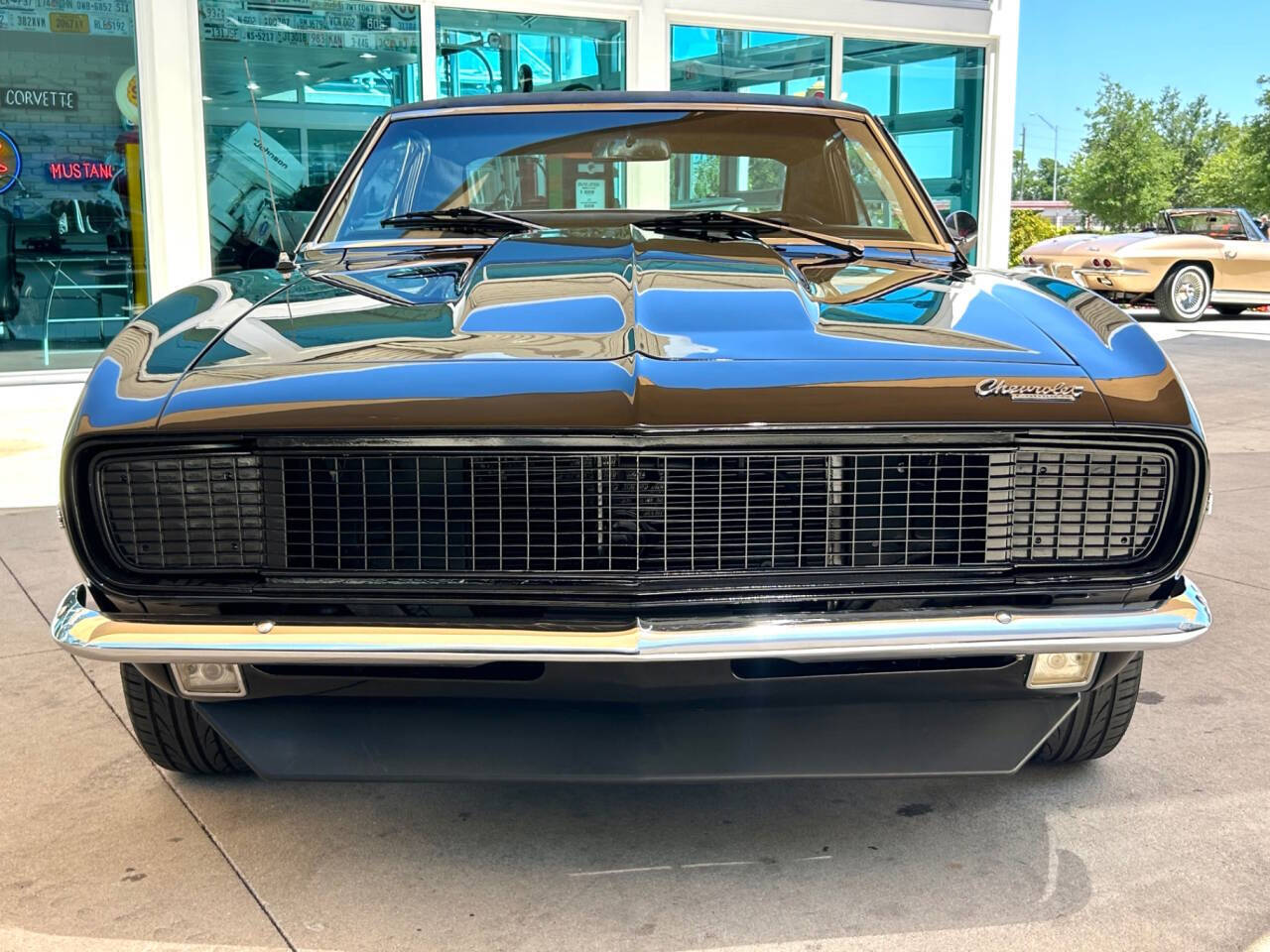 Chevrolet-Camaro-1967-Convertible-1