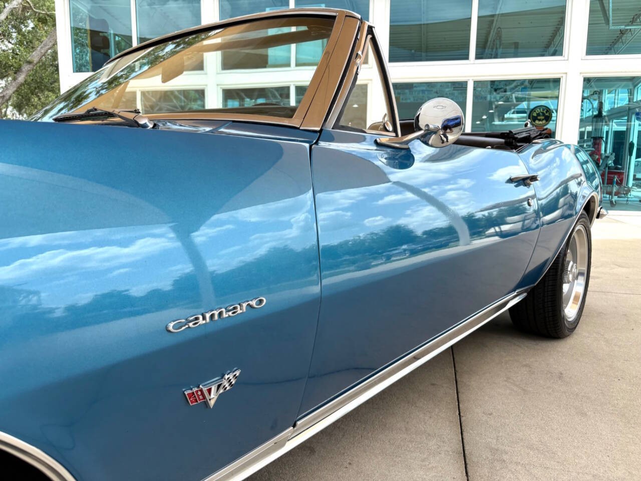 Chevrolet-Camaro-1967-Convertible-11