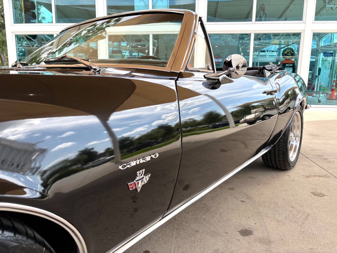 Chevrolet-Camaro-1967-Convertible-13