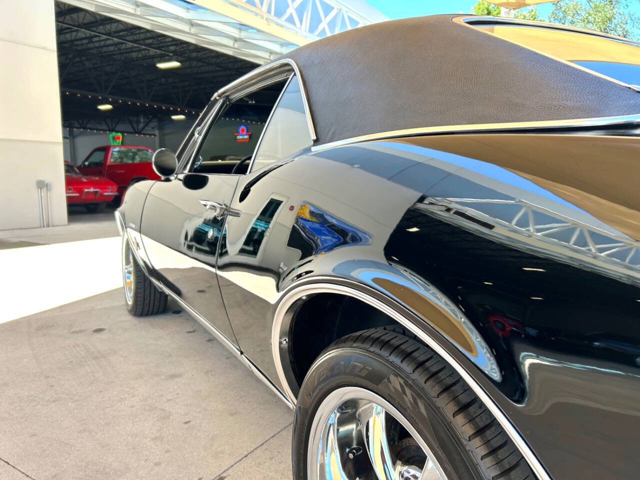 Chevrolet-Camaro-1967-Convertible-15
