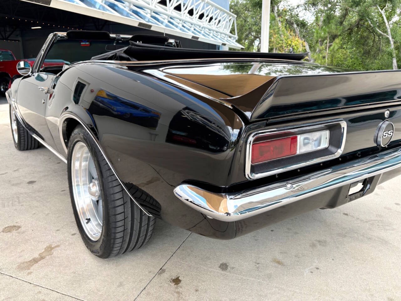 Chevrolet-Camaro-1967-Convertible-15