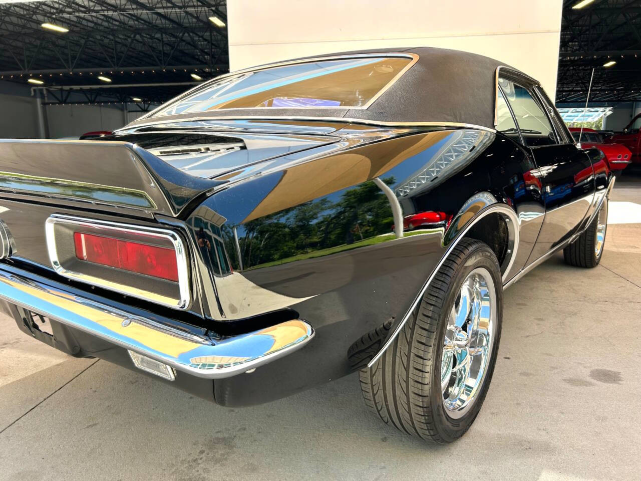 Chevrolet-Camaro-1967-Convertible-17