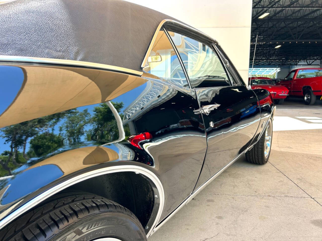 Chevrolet-Camaro-1967-Convertible-18
